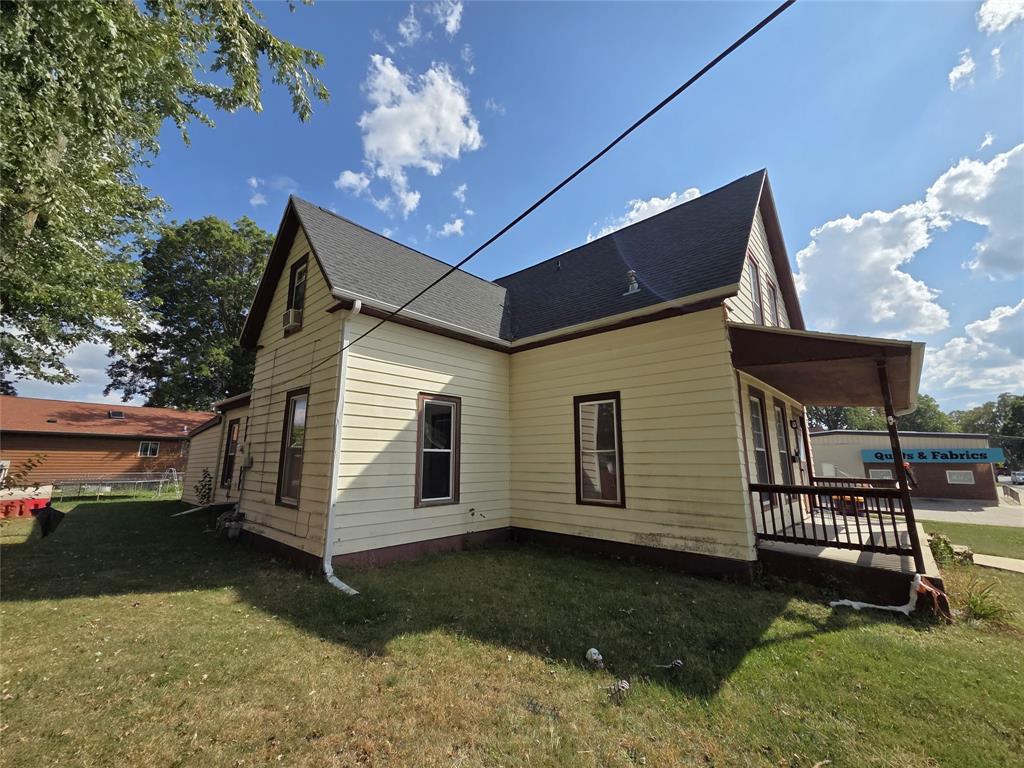 510 S Jefferson Way, Indianola, IA 50125